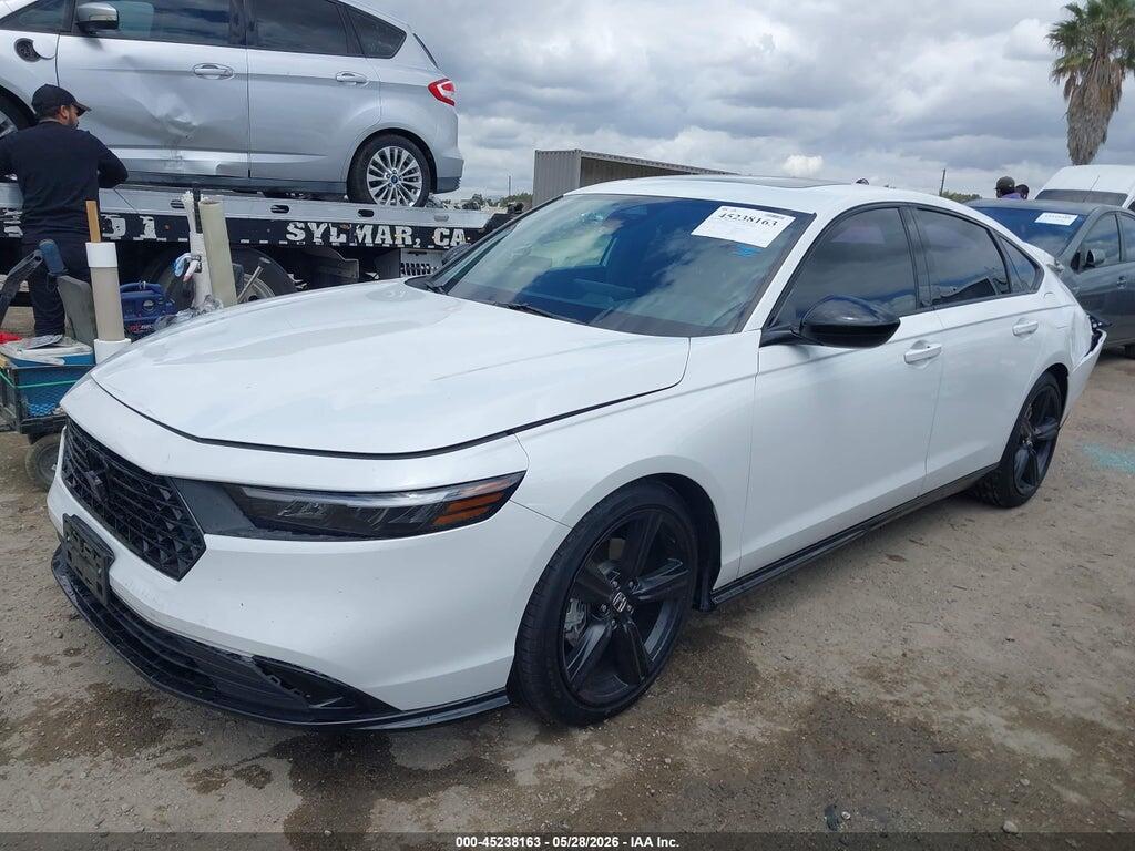 1HGCY2F75RA063870 2024 HONDA ACCORD HYBRID photo no. 2