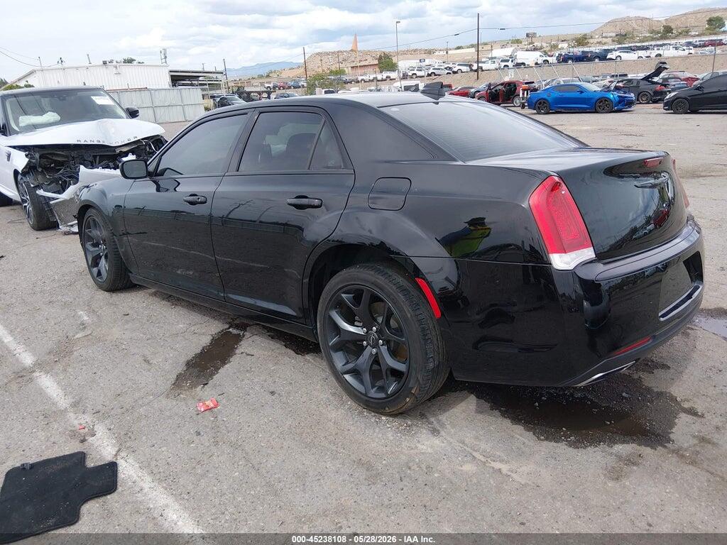 2C3CCAAG3MH609384 2021 CHRYSLER 300 photo no. 3