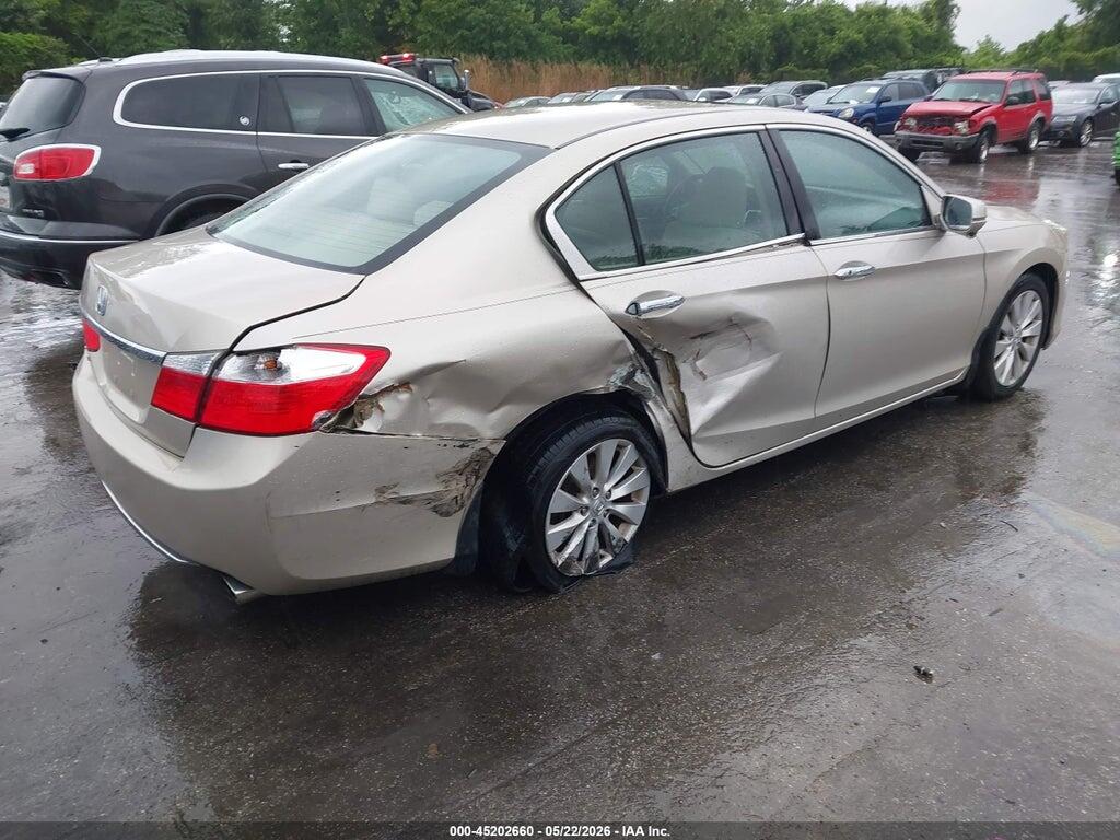 1HGCR2F7XDA176767 2013 HONDA ACCORD photo no. 4