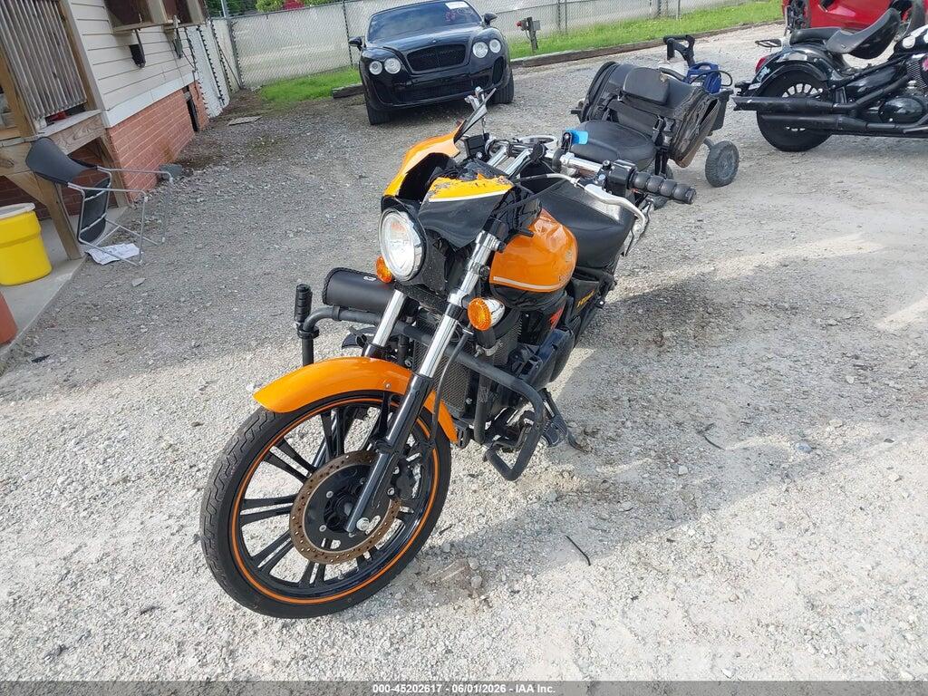 JKAVN2C16MA076436 2021 KAWASAKI VN900 photo no. 2