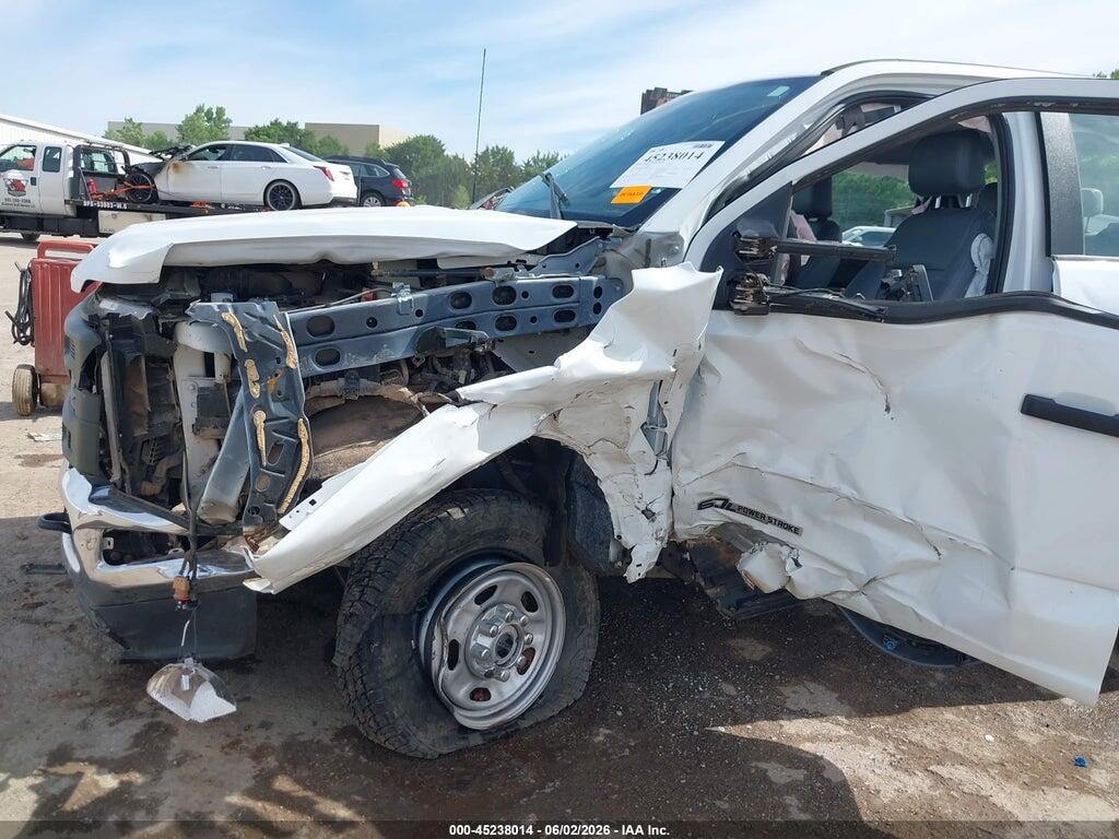 1FT8W3BT9REE98435 2024 FORD F-350 photo no. 11