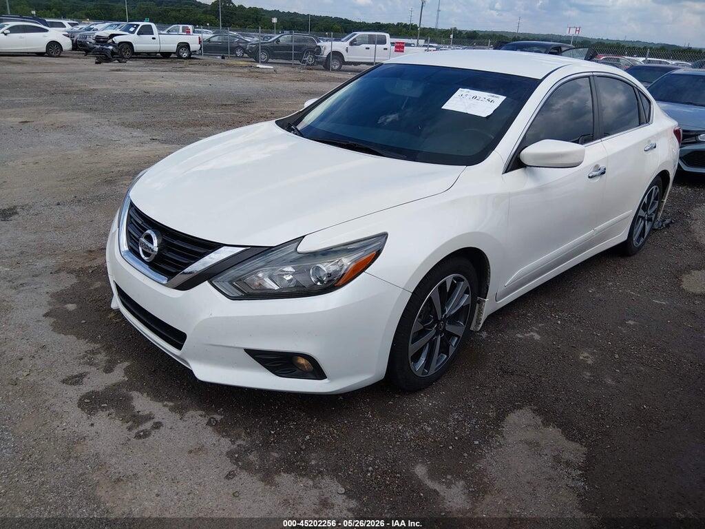 1N4AL3AP3HC284877 2017 NISSAN ALTIMA photo no. 2