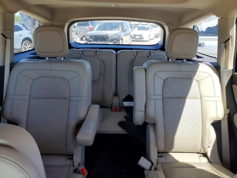 2023 LINCOLN AVIATOR RESERVE — Фото 10 из 13