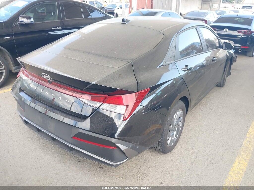 KMHLM4DG9RU840537 2024 HYUNDAI ELANTRA photo no. 4