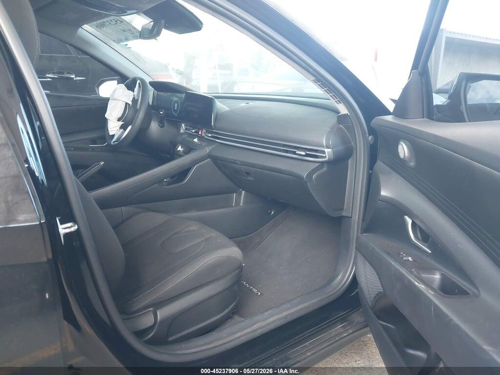 KMHLM4DG9RU840537 2024 HYUNDAI ELANTRA photo no. 5