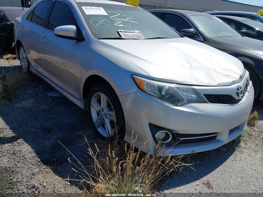 4T1BF1FK3EU326487 2014 TOYOTA CAMRY photo no. 1