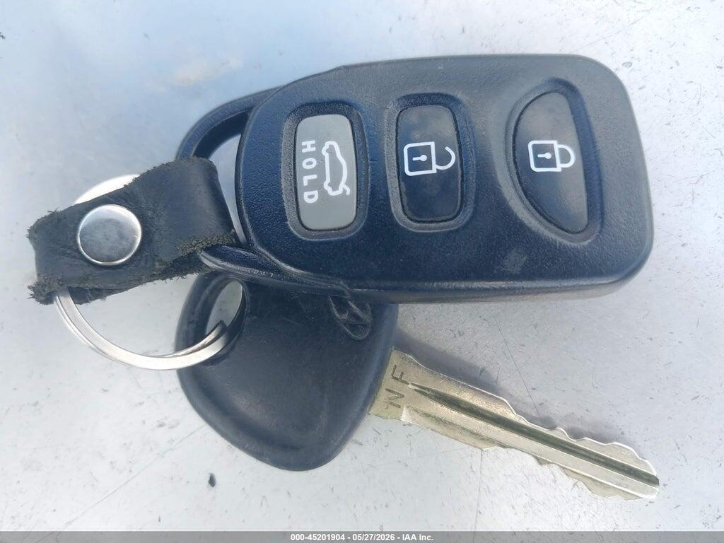 5NPET46C28H340190 2008 HYUNDAI SONATA photo no. 11