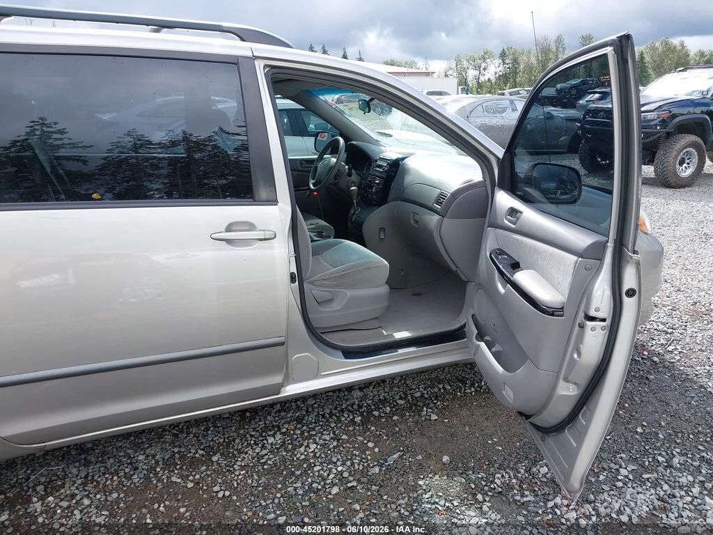 5TDZA23C44S191401 2004 TOYOTA SIENNA photo no. 5