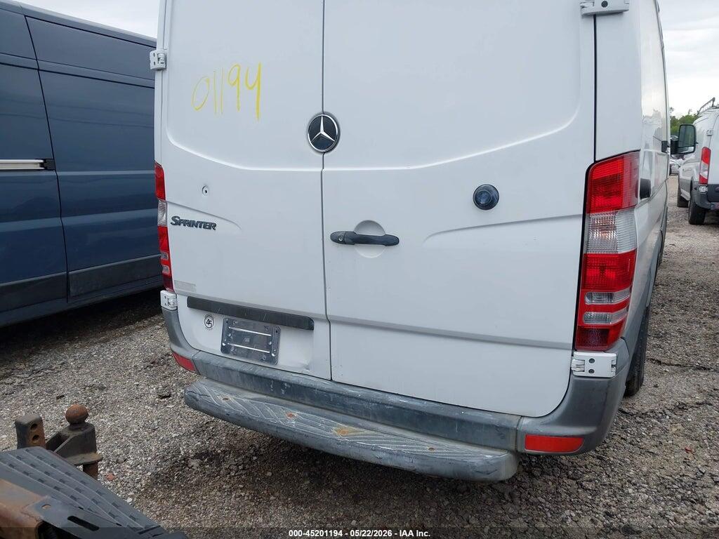 WD3PE8CC6C5617215 2012 MERCEDES-BENZ SPRINTER 2500 photo no. 6