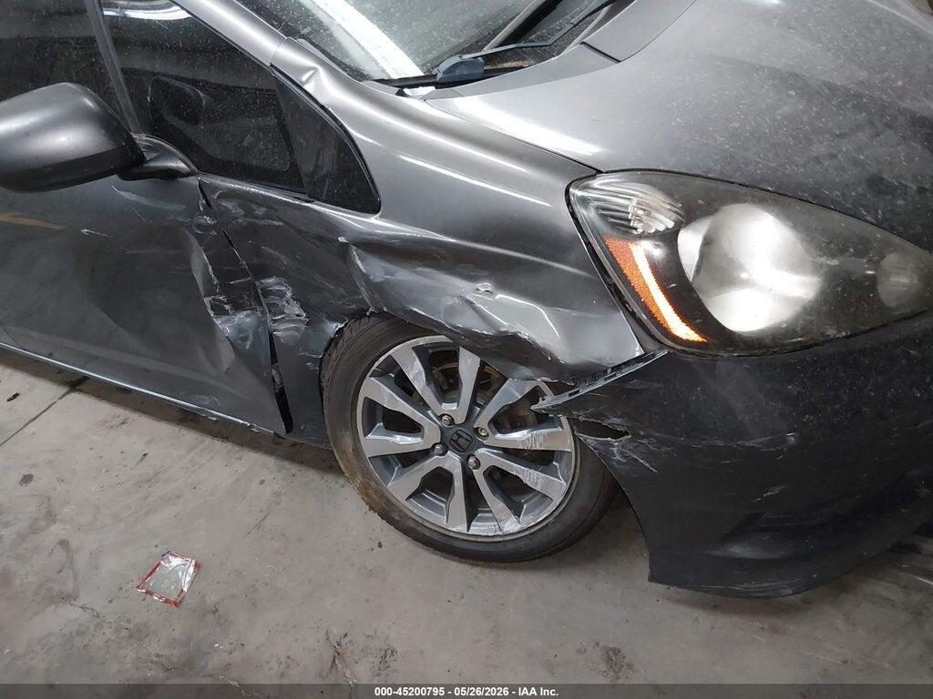 JHMGE8H51DC011168 2013 HONDA FIT photo no. 6