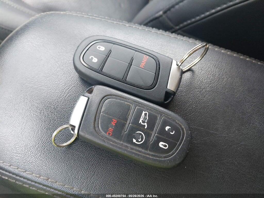 1C4PJMDN7KD191582 2019 JEEP CHEROKEE photo no. 11