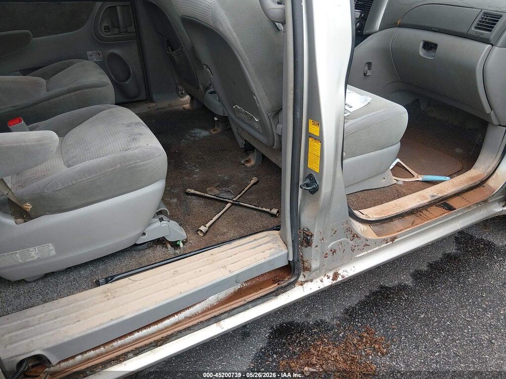 5TDZK23C17S080726 2007 TOYOTA SIENNA photo no. 6