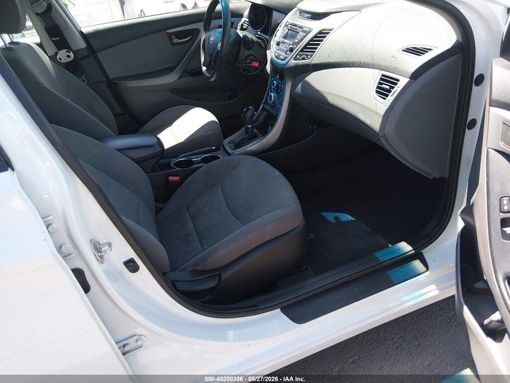 5NPDH4AE9GH706764 2016 HYUNDAI ELANTRA photo no. 5