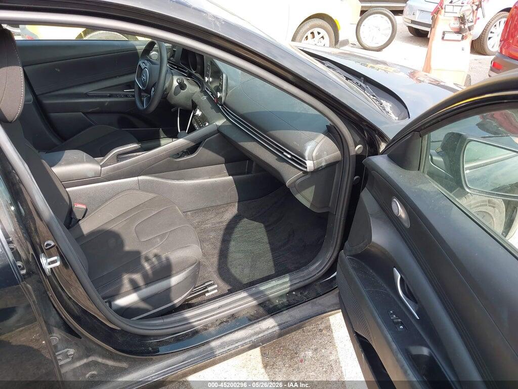 KMHLM4AG3PU623504 2023 HYUNDAI ELANTRA photo no. 5