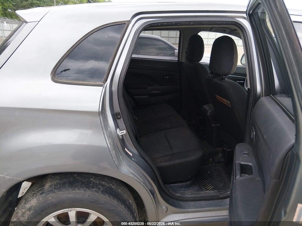 JA4AP3AU6BZ012116 2011 MITSUBISHI OUTLANDER SPORT photo no. 8