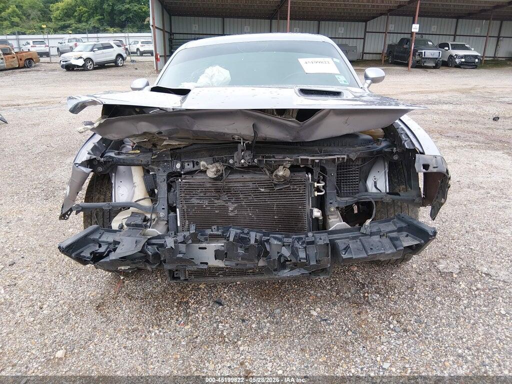 2C3CDZBT0HH657972 2017 DODGE CHALLENGER photo no. 12