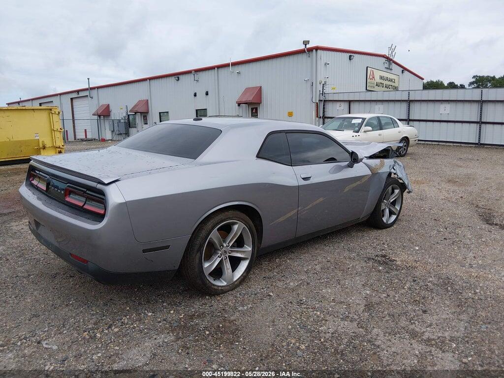 2C3CDZBT0HH657972 2017 DODGE CHALLENGER photo no. 4