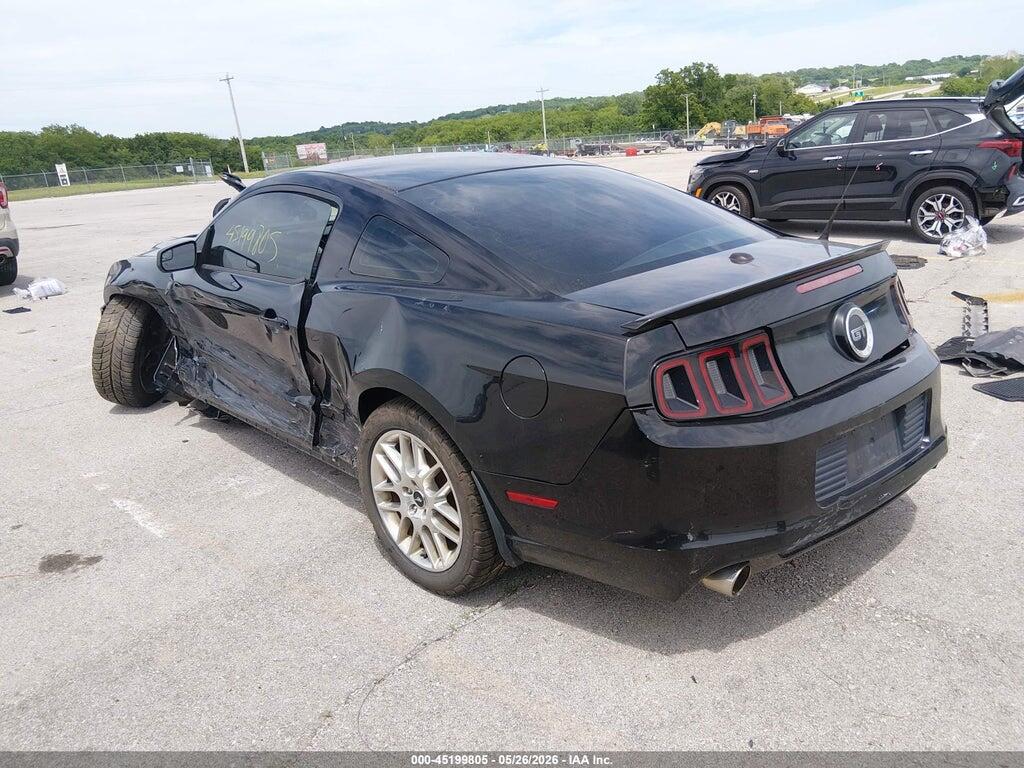 1ZVBP8CF4D5211033 2013 FORD MUSTANG photo no. 3