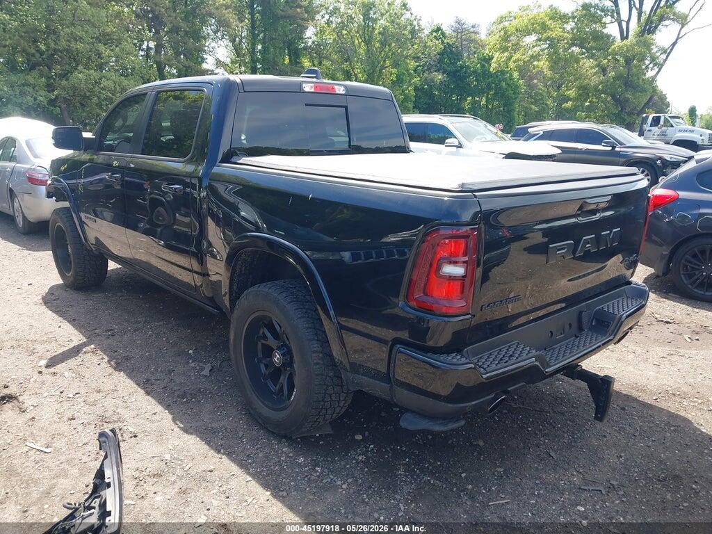 1C6SRFJP8SN689327 2025 RAM 1500 photo no. 3