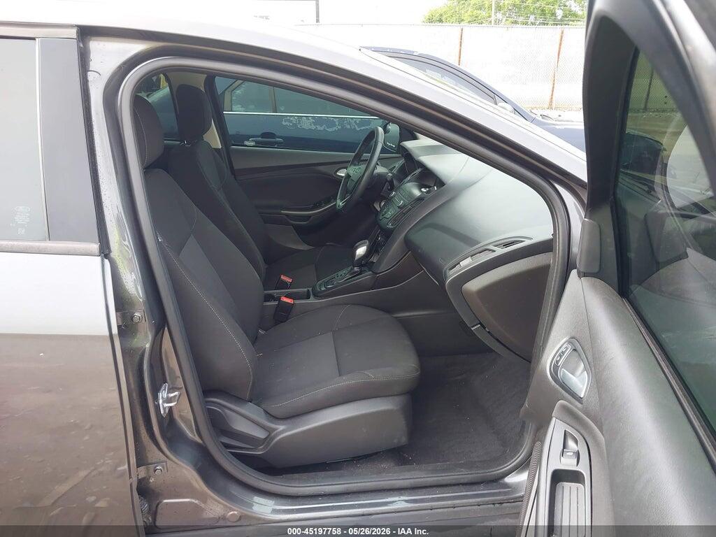 1FADP3FE9JL228473 2018 FORD FOCUS photo no. 5