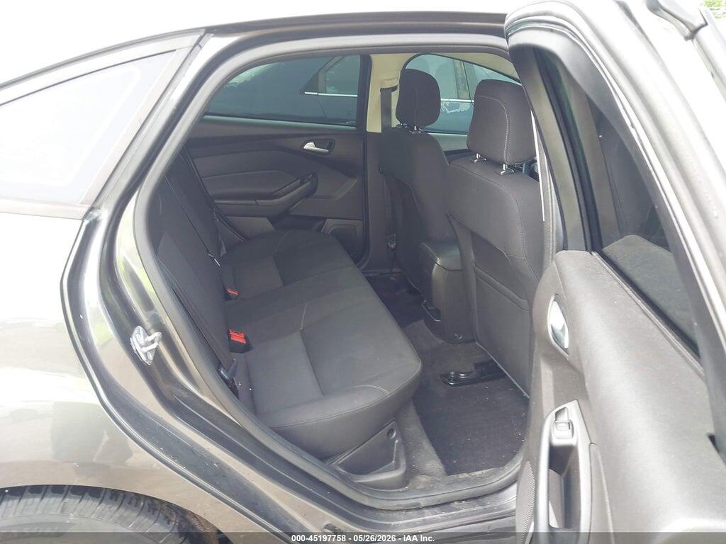 1FADP3FE9JL228473 2018 FORD FOCUS photo no. 8
