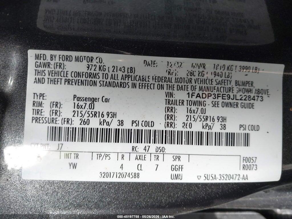 1FADP3FE9JL228473 2018 FORD FOCUS photo no. 9