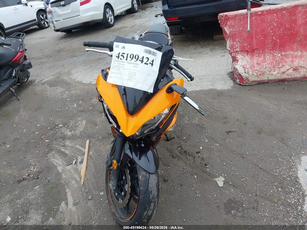 JKAEXEK17KDA30416 2019 KAWASAKI EX650 photo no. 5