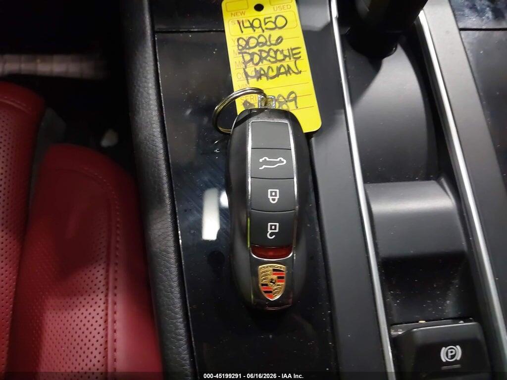 WP1AA2A51TLB02089 2026 PORSCHE MACAN photo no. 11