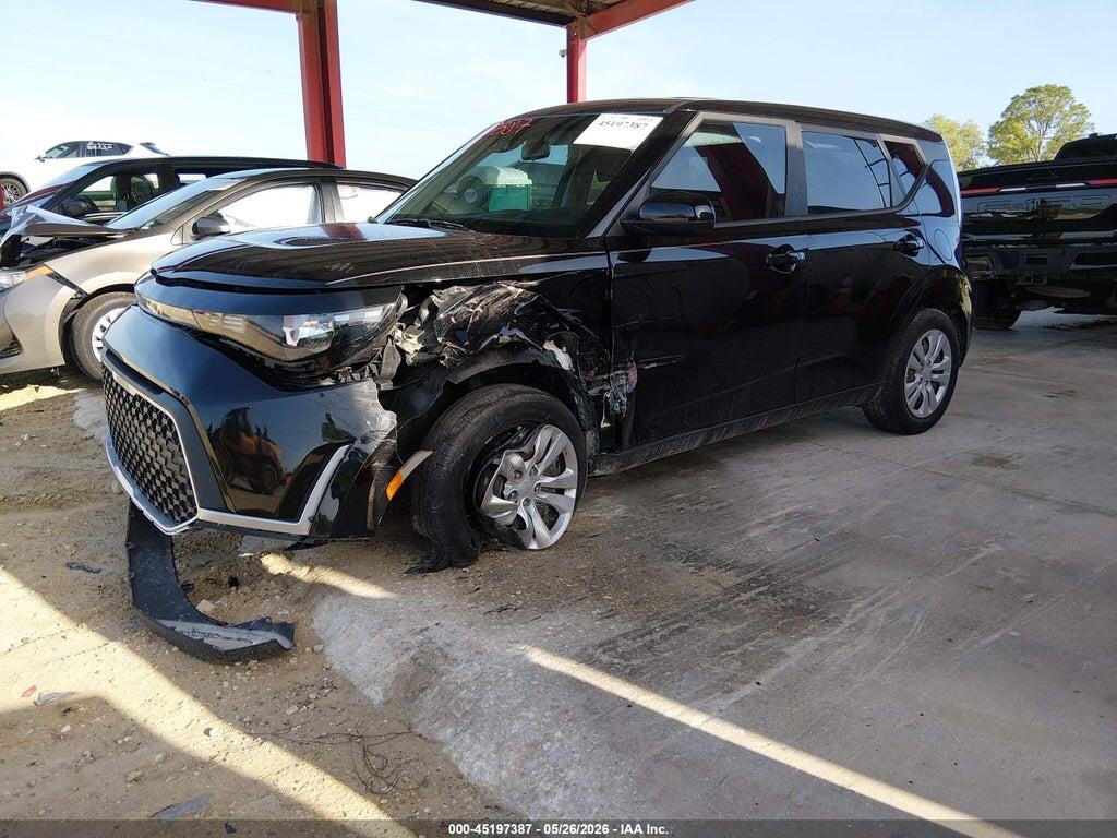 KNDJ23AU9P7845206 2023 KIA SOUL photo no. 2
