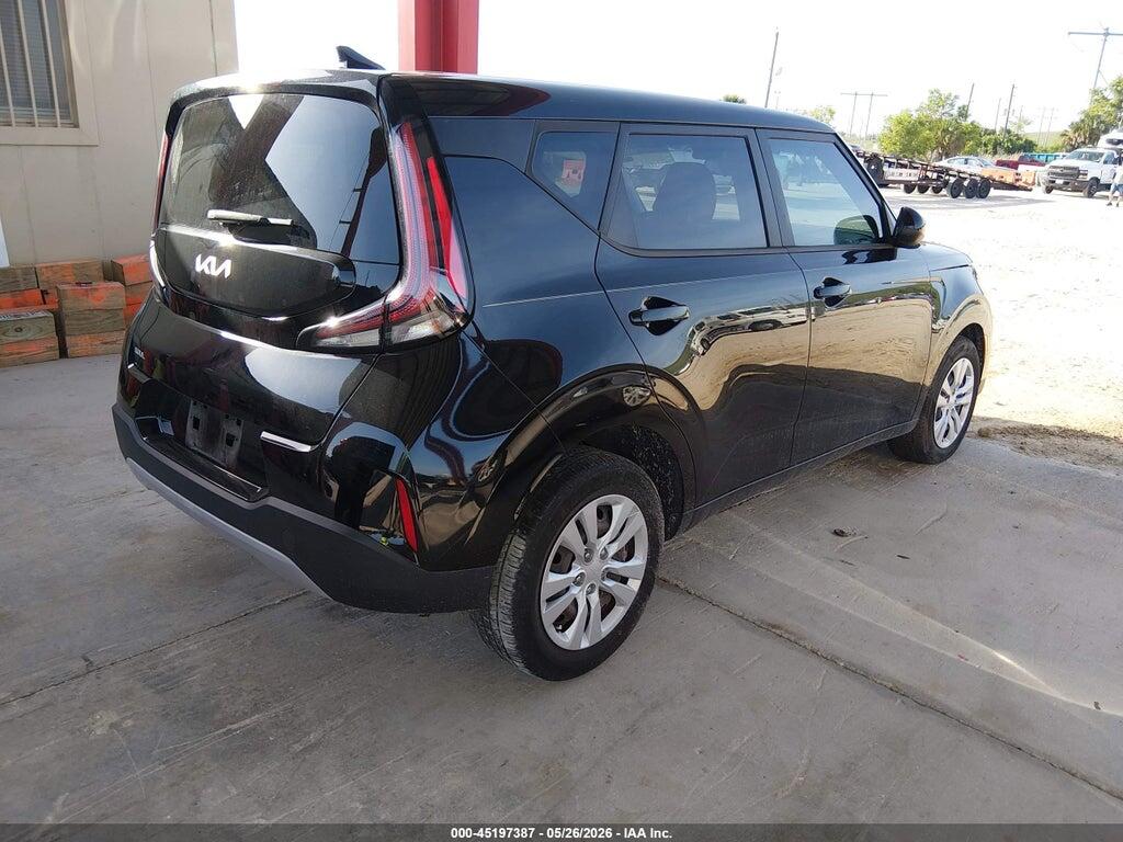 KNDJ23AU9P7845206 2023 KIA SOUL photo no. 4