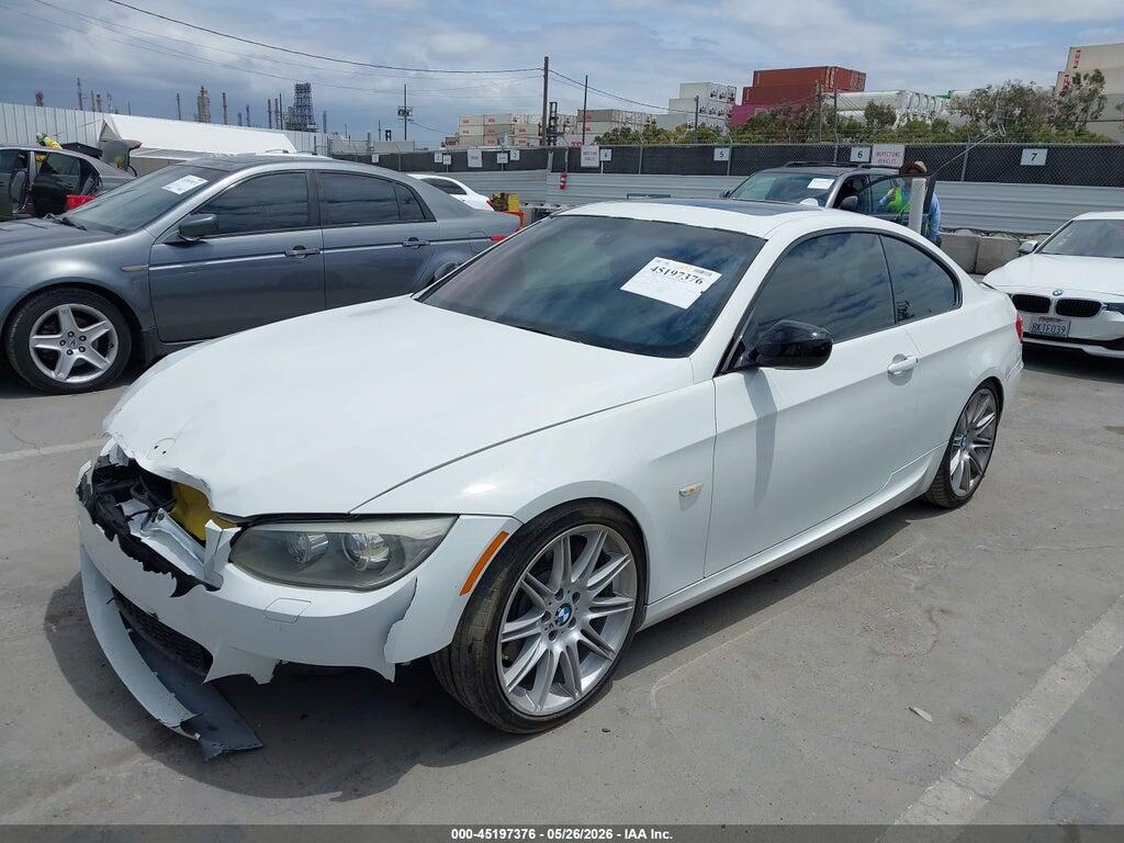 WBAKG1C52BE362853 2011 BMW 335IS photo no. 2