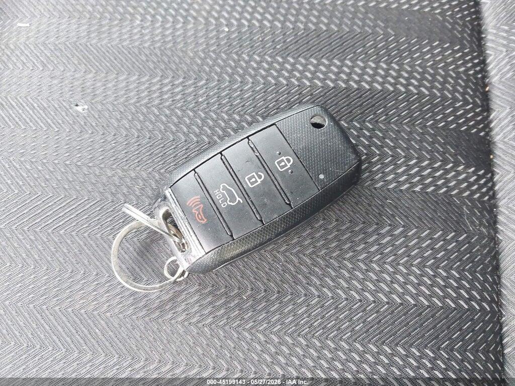 KNDPMCAC2H7033212 2017 KIA SPORTAGE photo no. 11