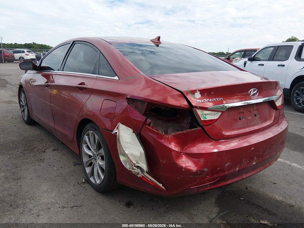 5NPEB4AC9BH069694 2011 HYUNDAI SONATA photo no. 3