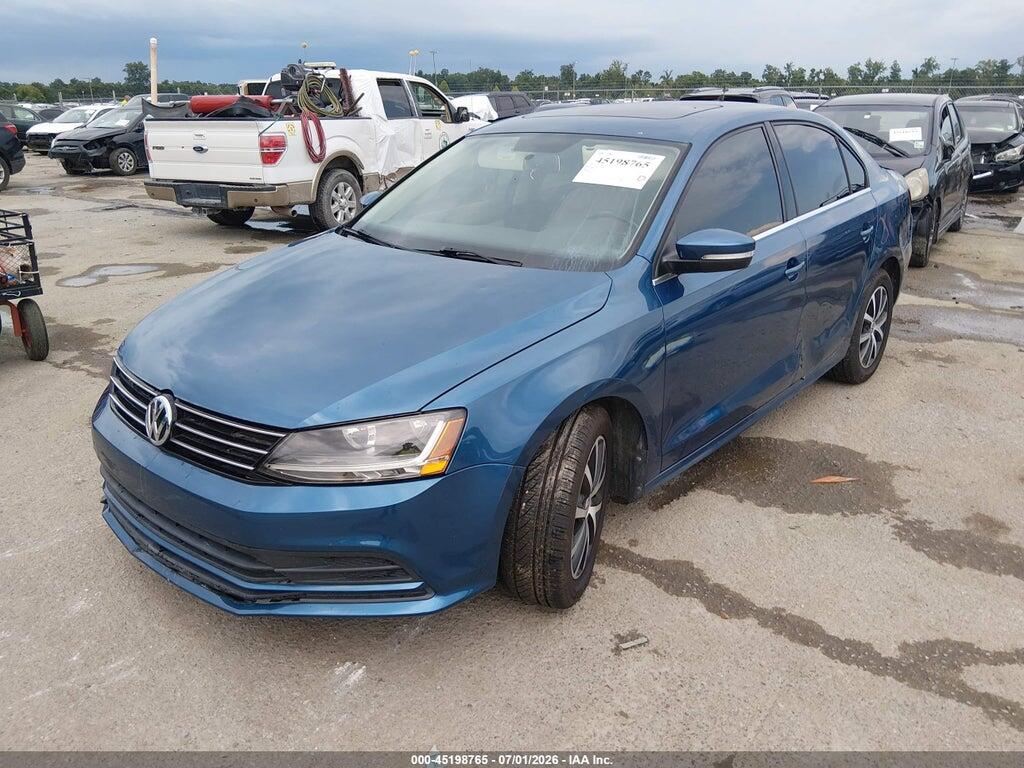 3VWDB7AJ1HM354692 2017 VOLKSWAGEN JETTA photo no. 2