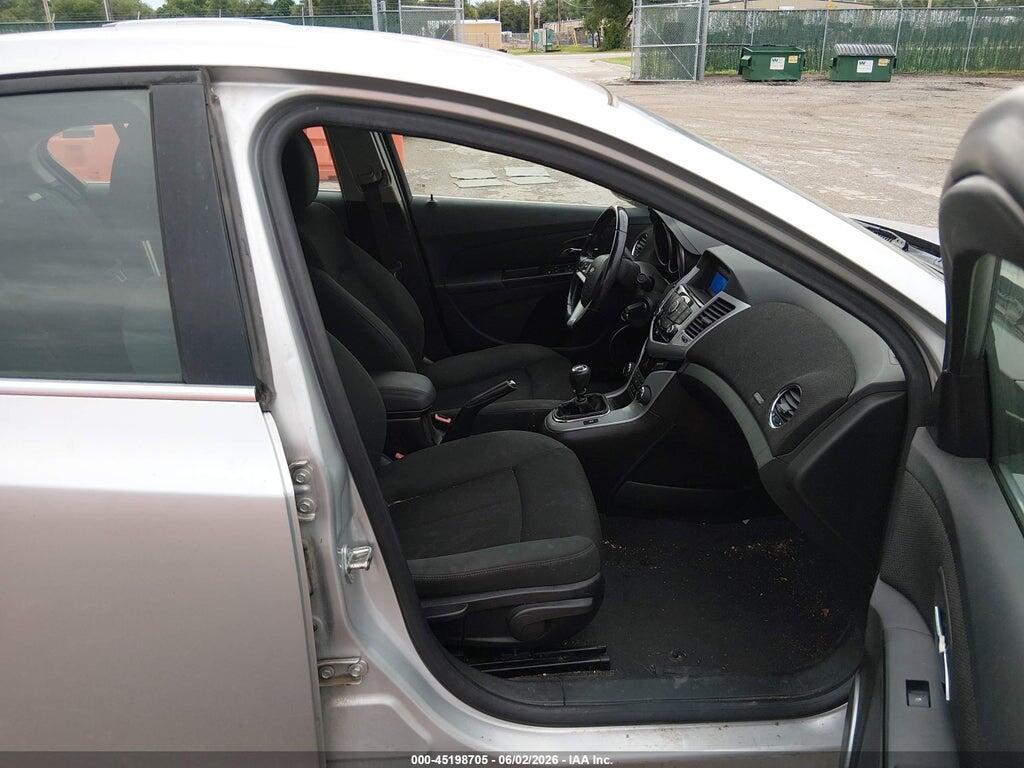 1G1PK5S97B7198130 2011 CHEVROLET CRUZE photo no. 5