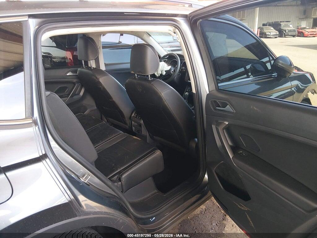 3VV3B7AX4MM095470 2021 VOLKSWAGEN TIGUAN photo no. 8