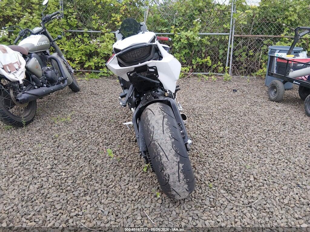 JH2SC7711TK900462 2026 HONDA CBR1000 photo no. 6