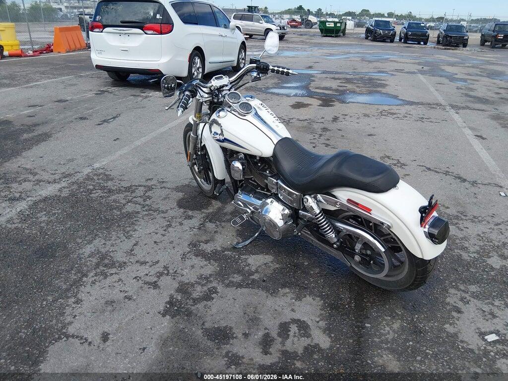 1HD1GN1346K328510 2006 HARLEY-DAVIDSON FXDLI photo no. 2