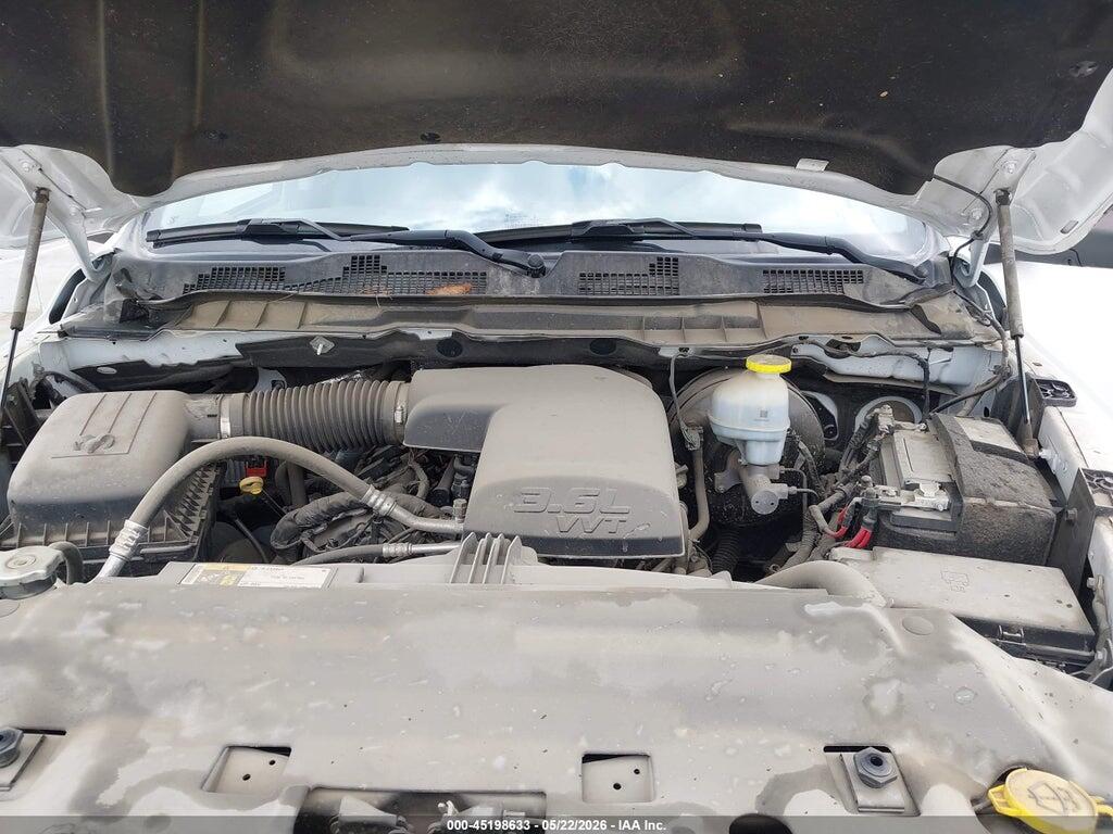 1C6RR6FG1PS592938 2023 RAM 1500 CLASSIC photo no. 10