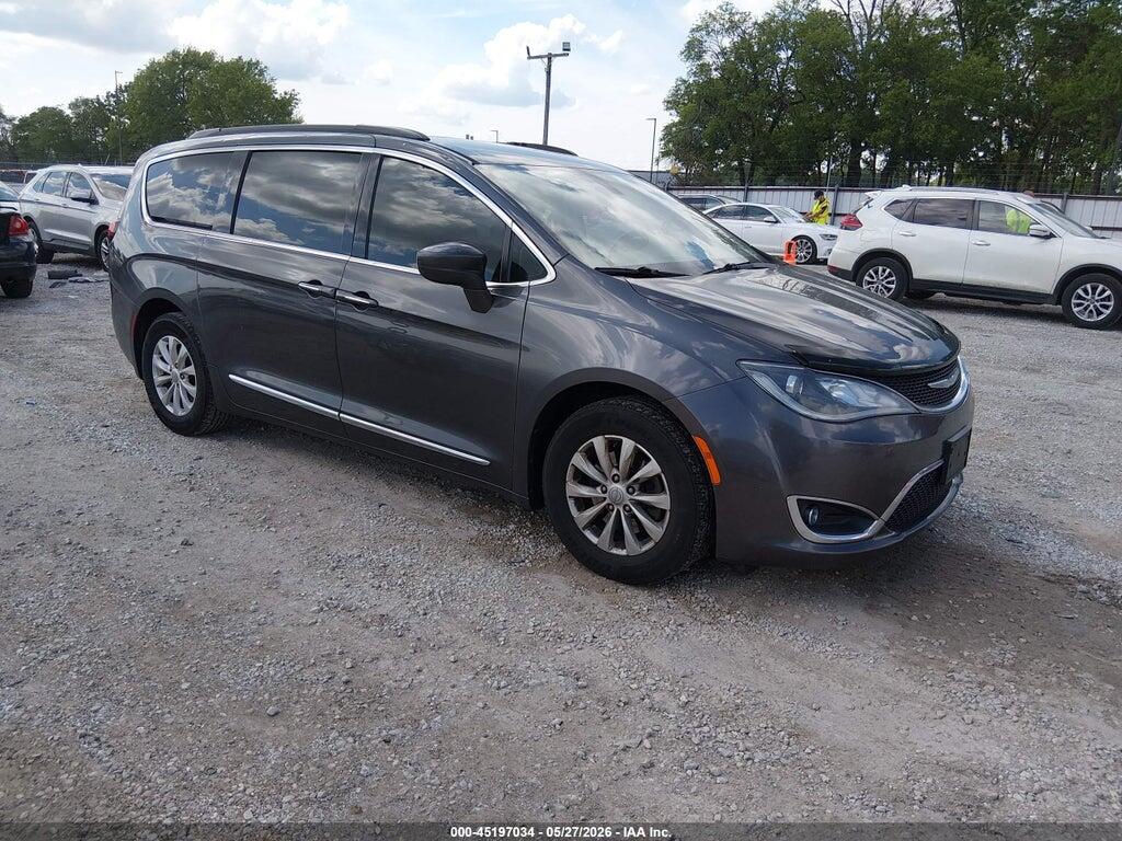 2C4RC1BG5HR667663 2017 CHRYSLER PACIFICA photo no. 1