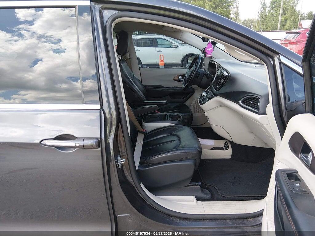 2C4RC1BG5HR667663 2017 CHRYSLER PACIFICA photo no. 5