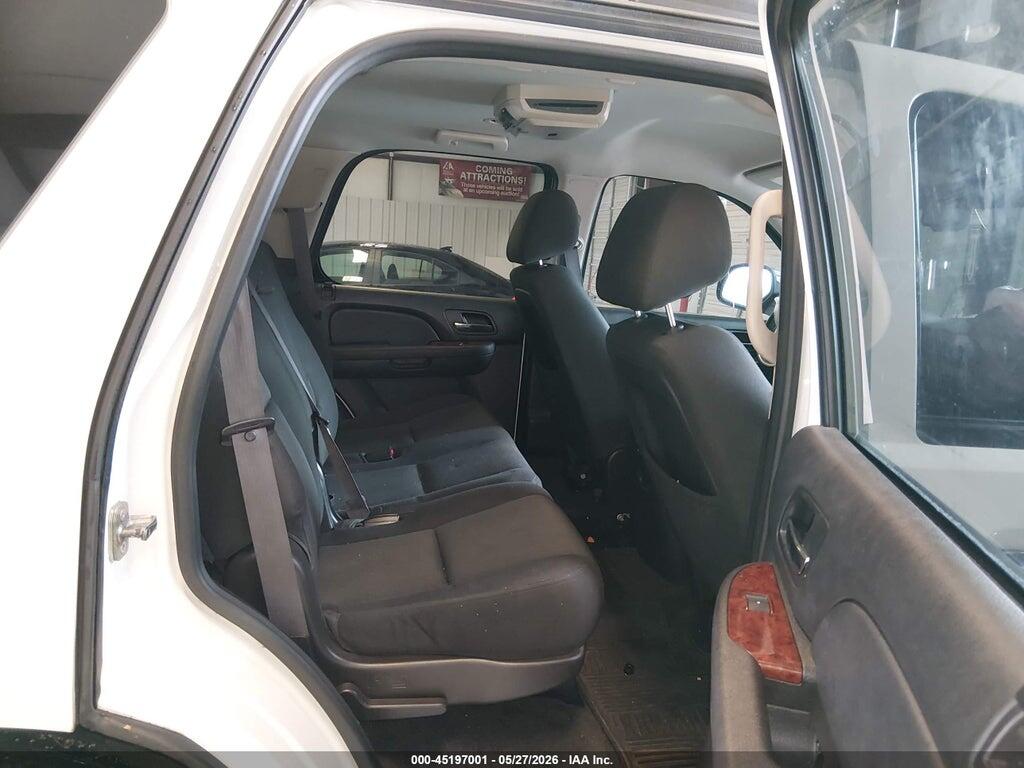 1GNSCAE08DR367722 2013 CHEVROLET TAHOE photo no. 8