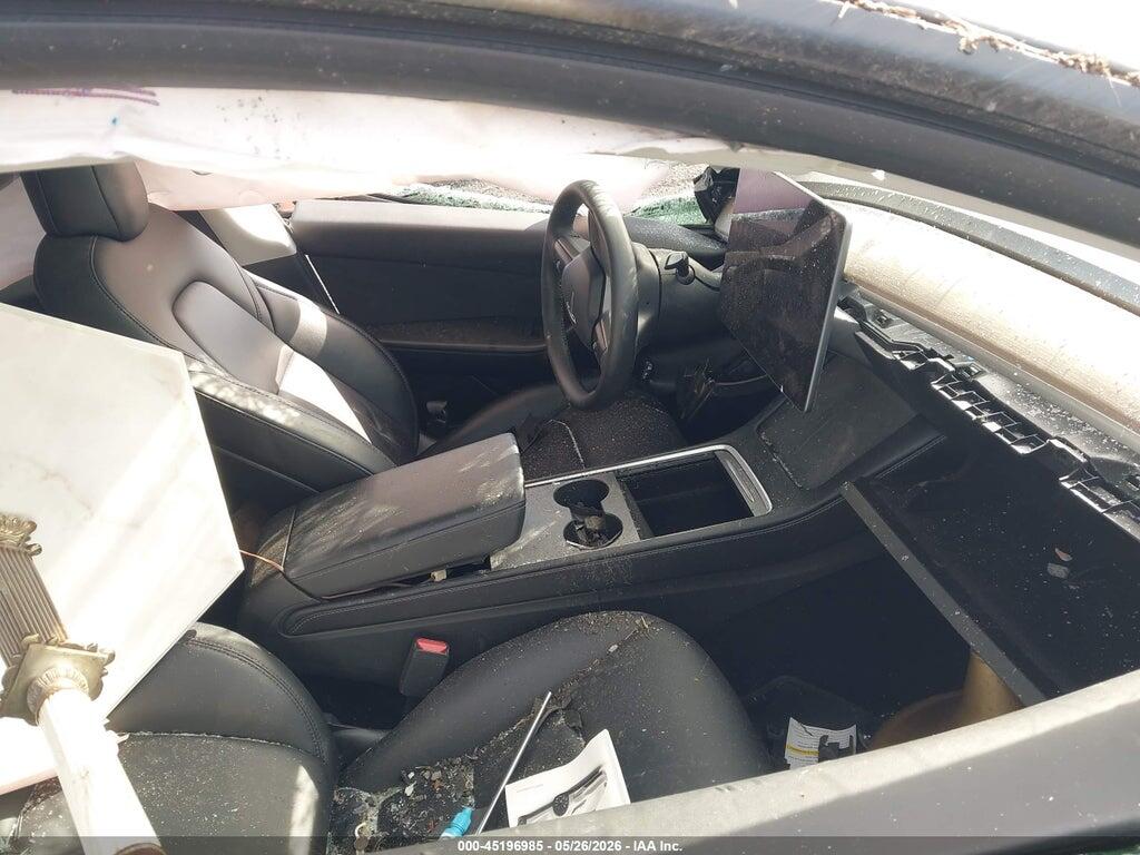 7SAYGDEE3NF427792 2022 TESLA MODEL Y photo no. 5