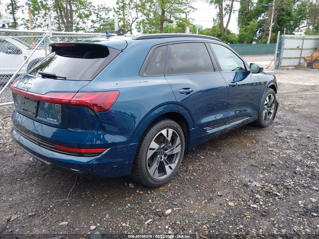 WA1AABGE9NB009784 2022 AUDI E-TRON photo no. 4