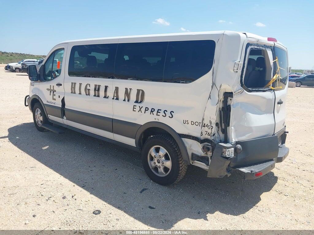 1FBZX2YM8HKA47271 2017 FORD TRANSIT-350 photo no. 3