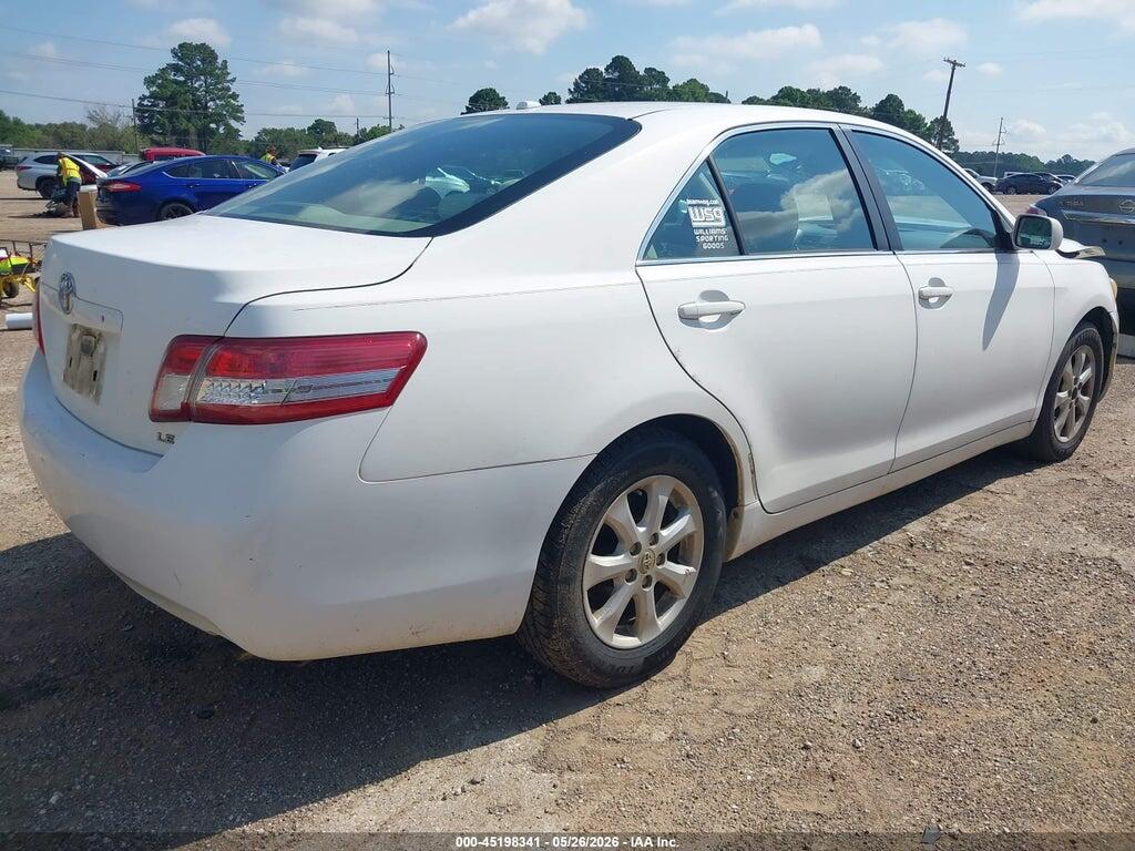 4T1BF3EK5BU687101 2011 TOYOTA CAMRY photo no. 4