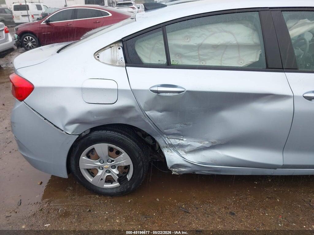 1G1BC5SM2H7211452 2017 CHEVROLET CRUZE photo no. 6