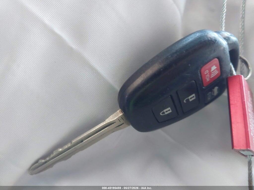 4T1BF1FK0FU061318 2015 TOYOTA CAMRY photo no. 11