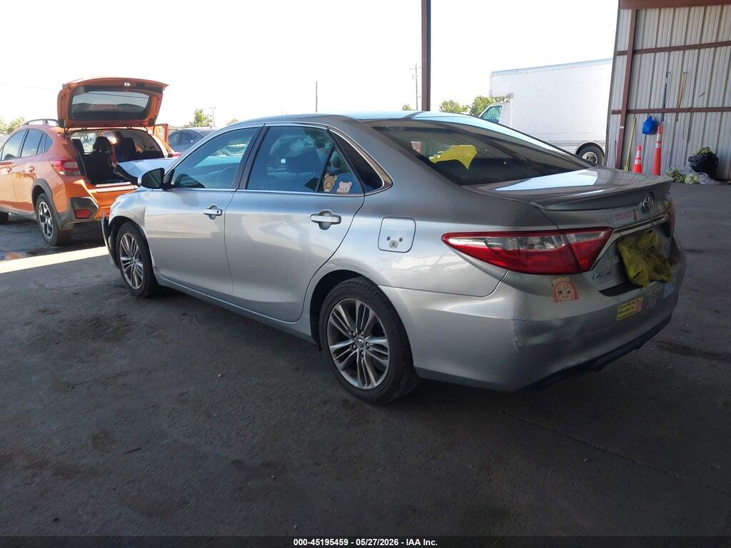 4T1BF1FK0FU061318 2015 TOYOTA CAMRY photo no. 3