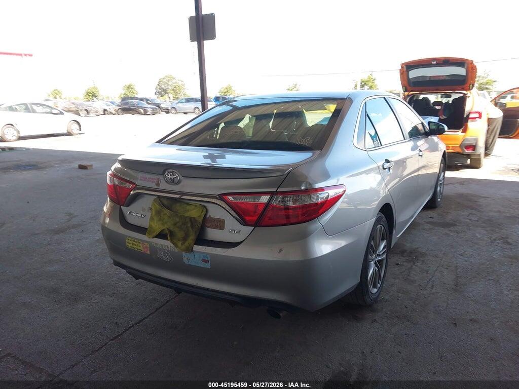 4T1BF1FK0FU061318 2015 TOYOTA CAMRY photo no. 4